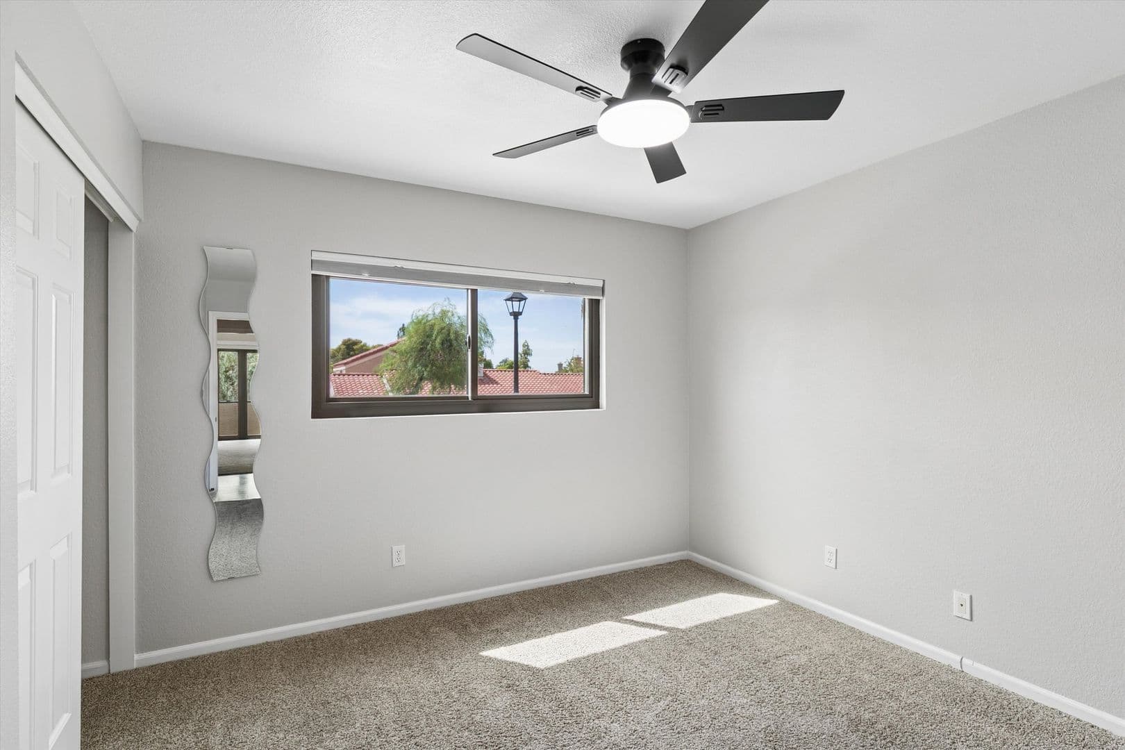 Glendale House: 6756 W Morrow Drive