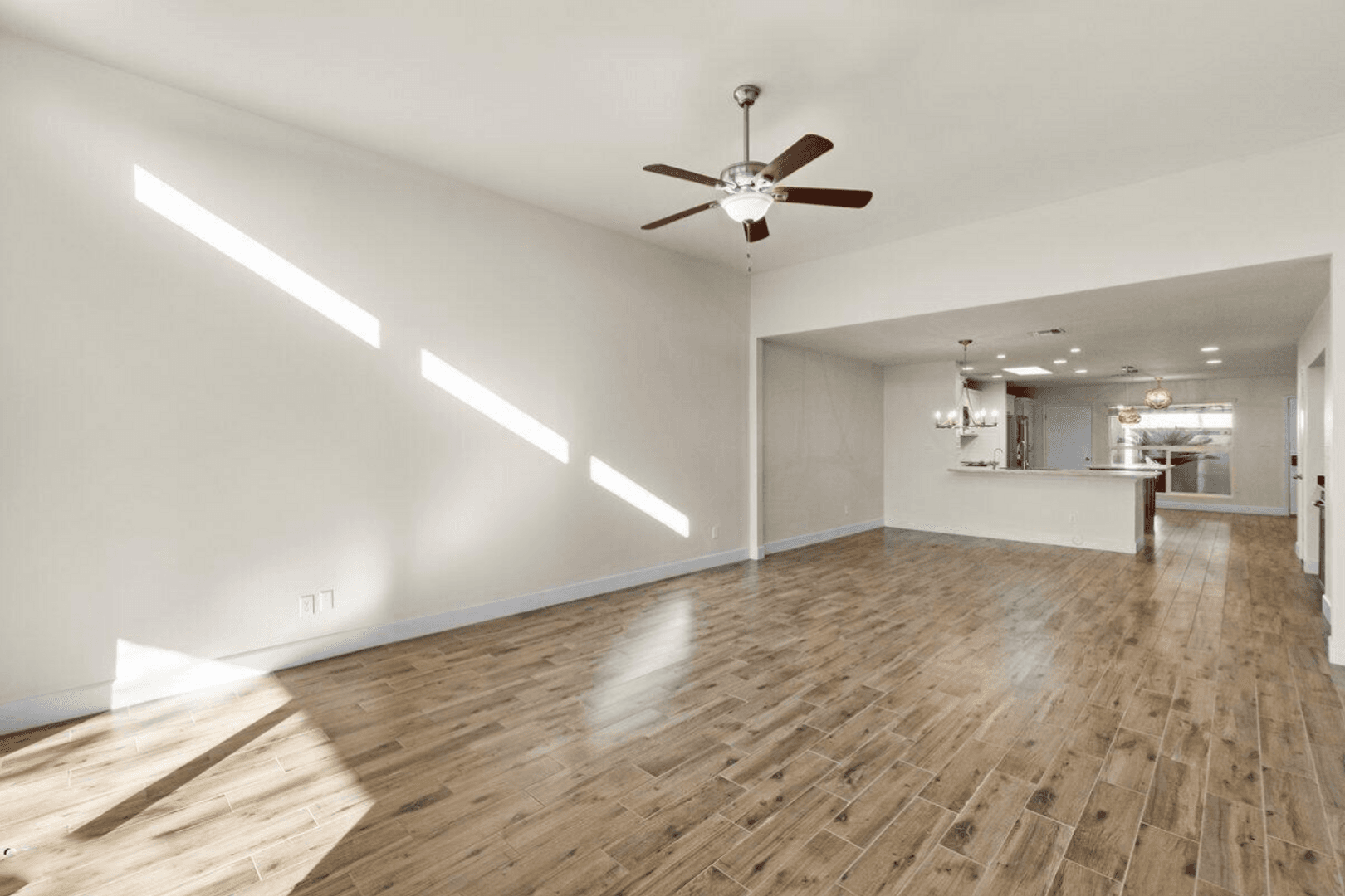 Scottsdale House: 8773 E Via De Sereno