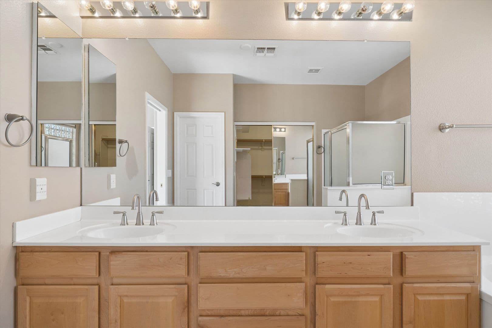 Cave Creek House: 4151 E Andrea Drive