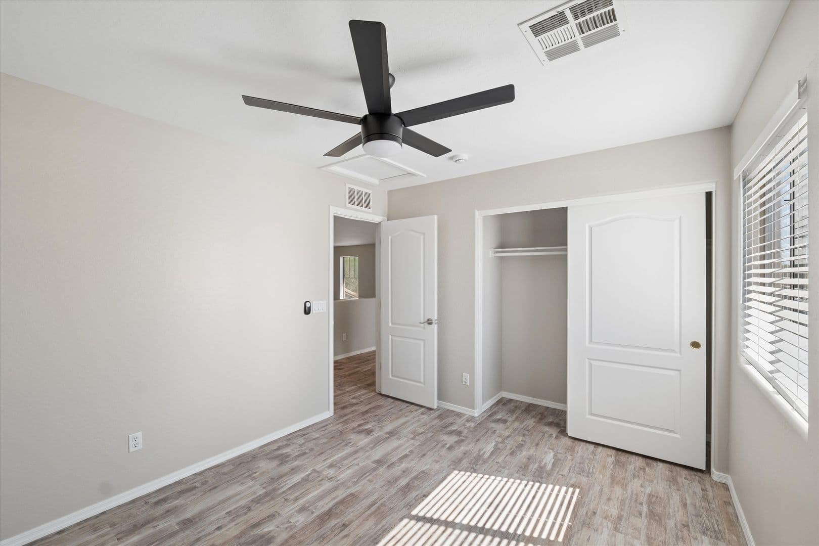 Cave Creek House: 4724 E Preserve Way