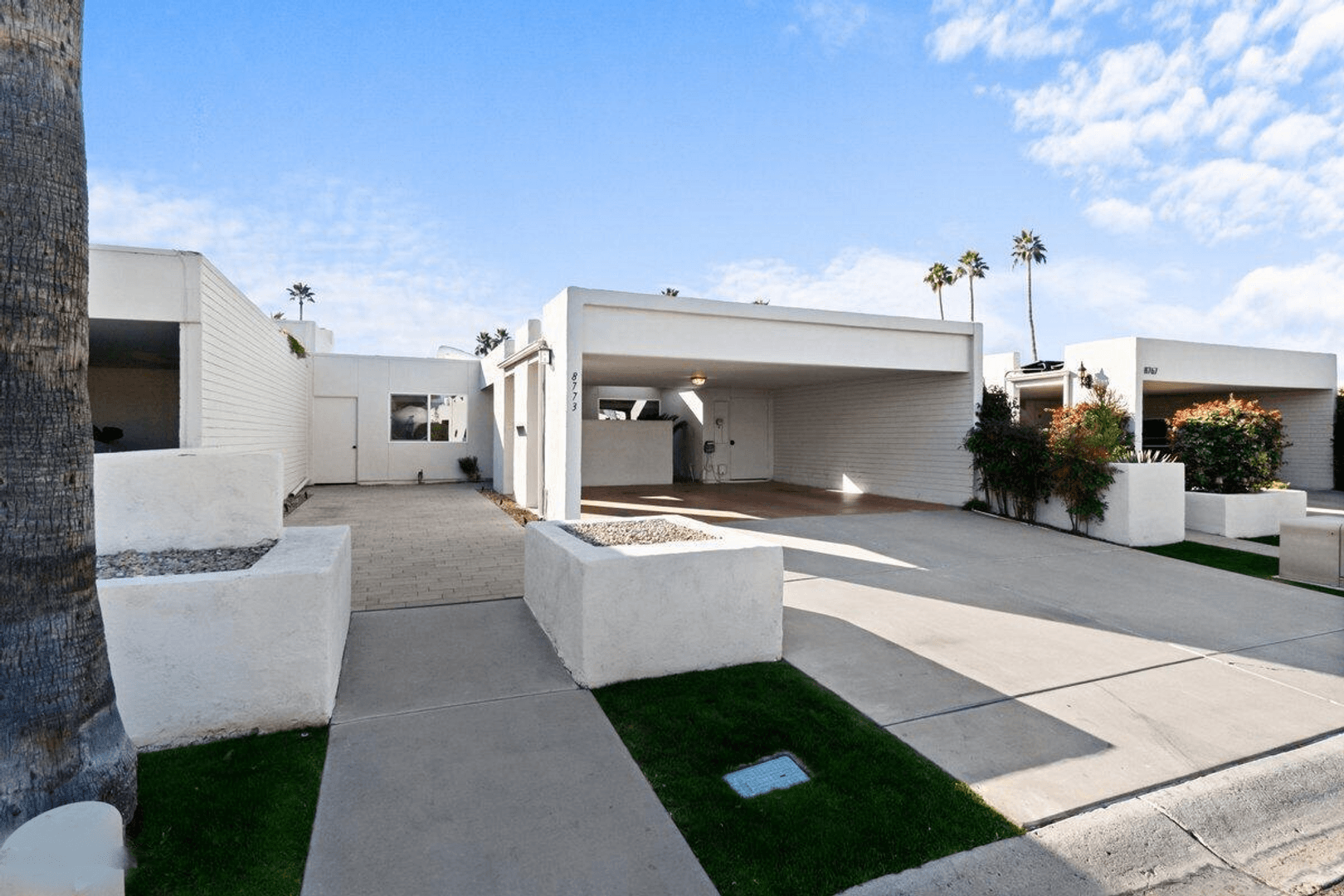 Scottsdale House: 8773 E Via De Sereno