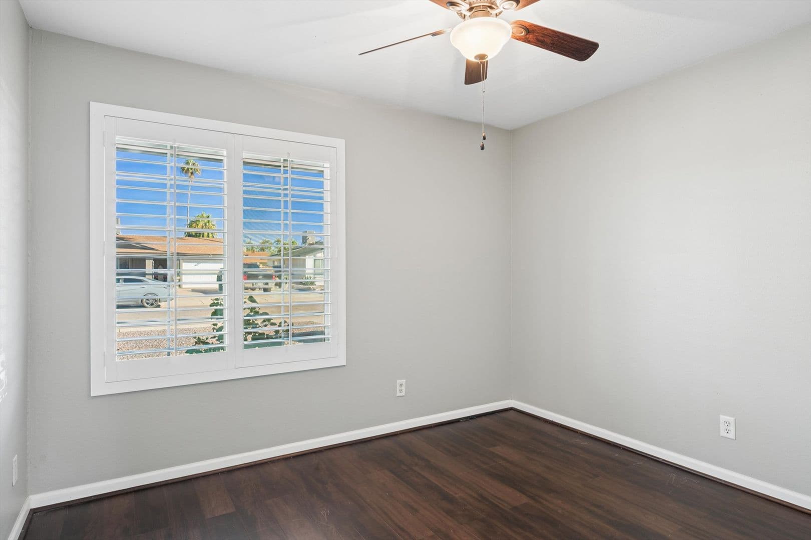 Phoenix House: 2327 W Sunnyside Avenue
