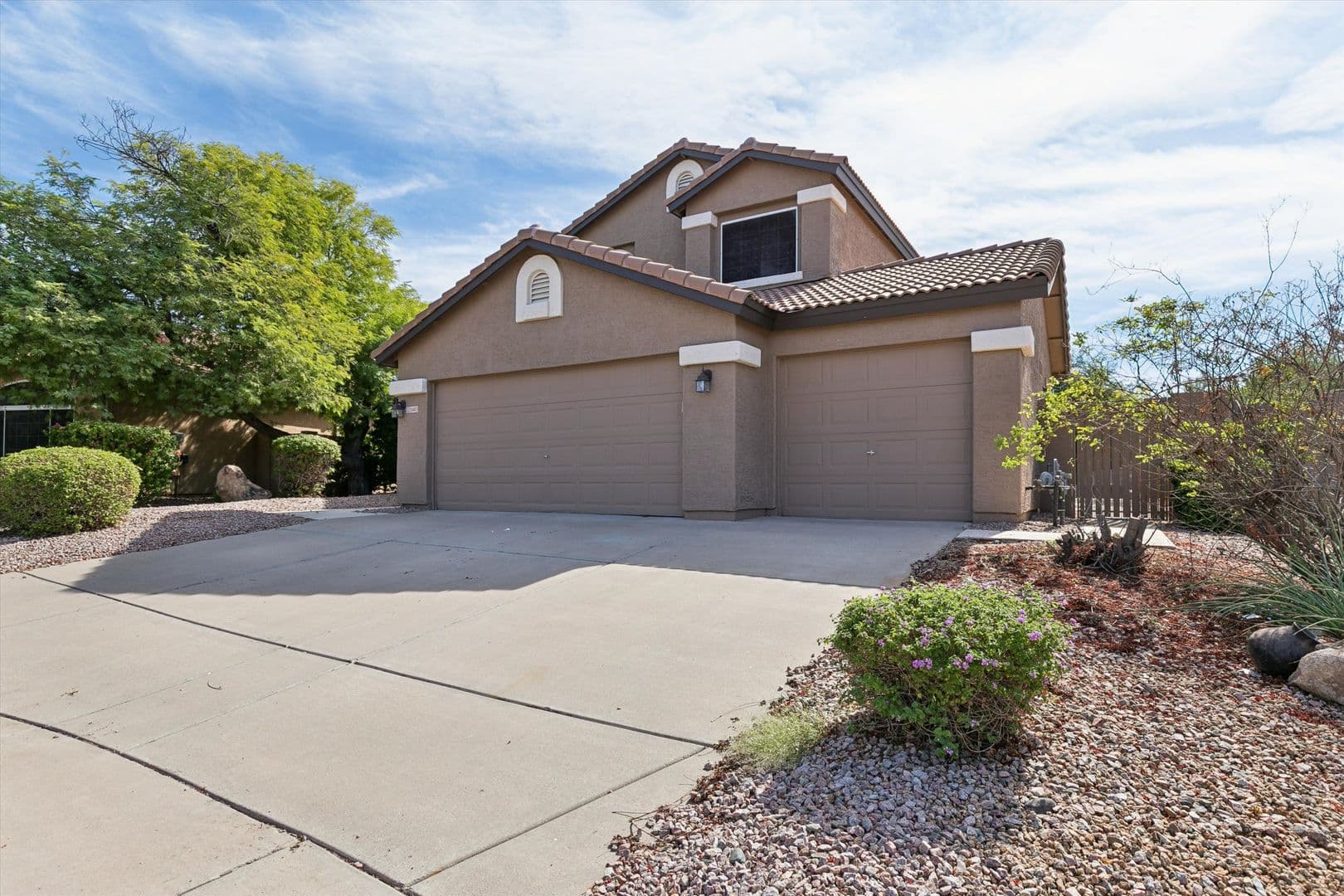 Cave Creek House: 26803 N 43rd Street