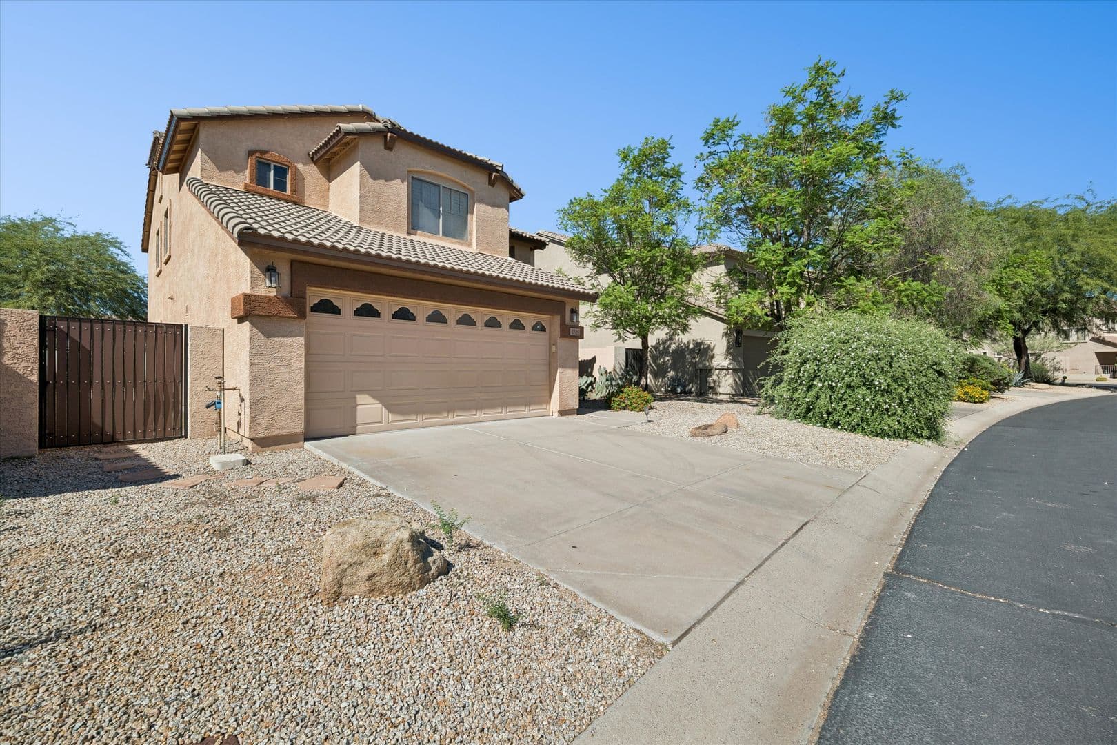 Cave Creek House: 4724 E Preserve Way
