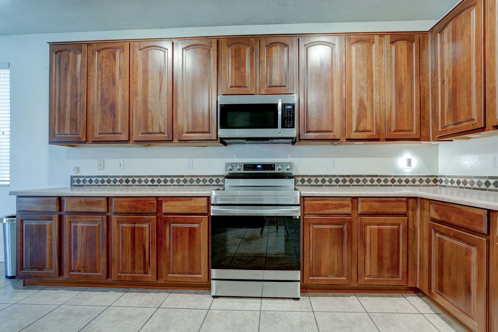 Surprise House: 13643 W Country Gables Drive