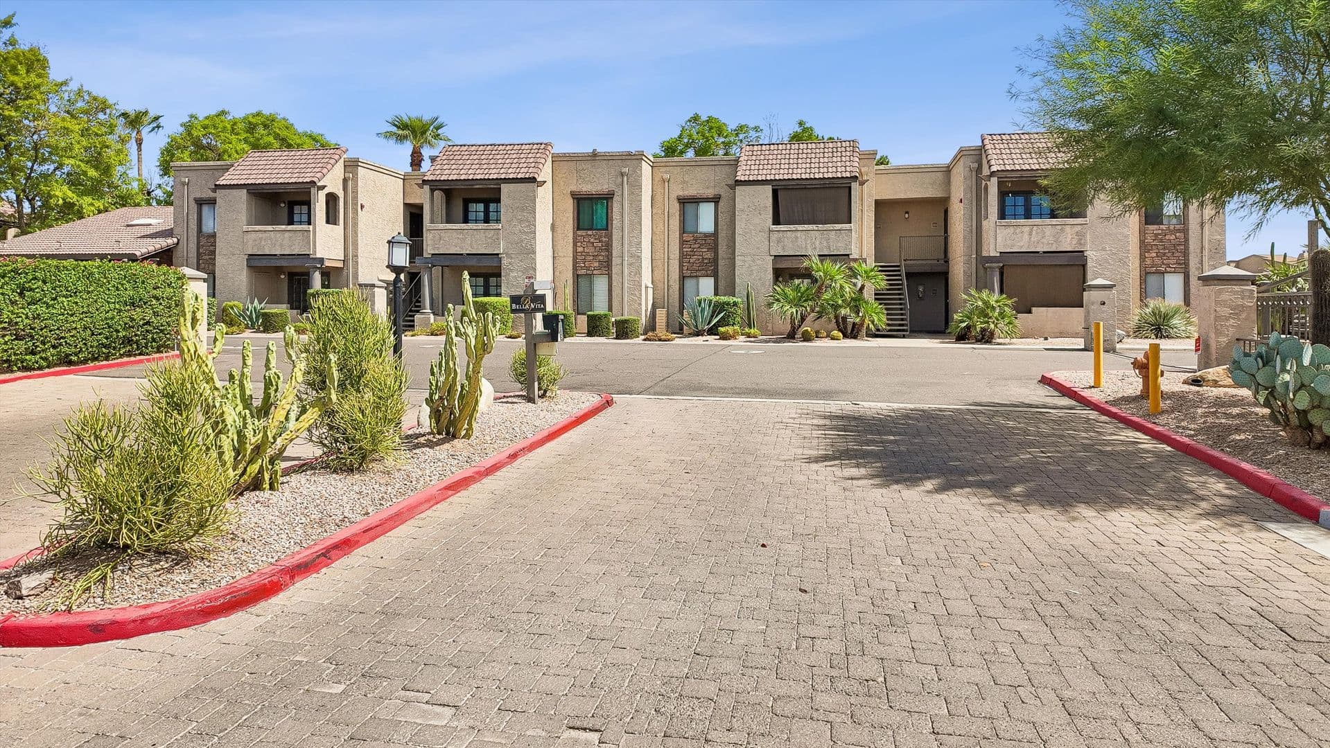 Scottsdale House: 5995 N 78th St #2077