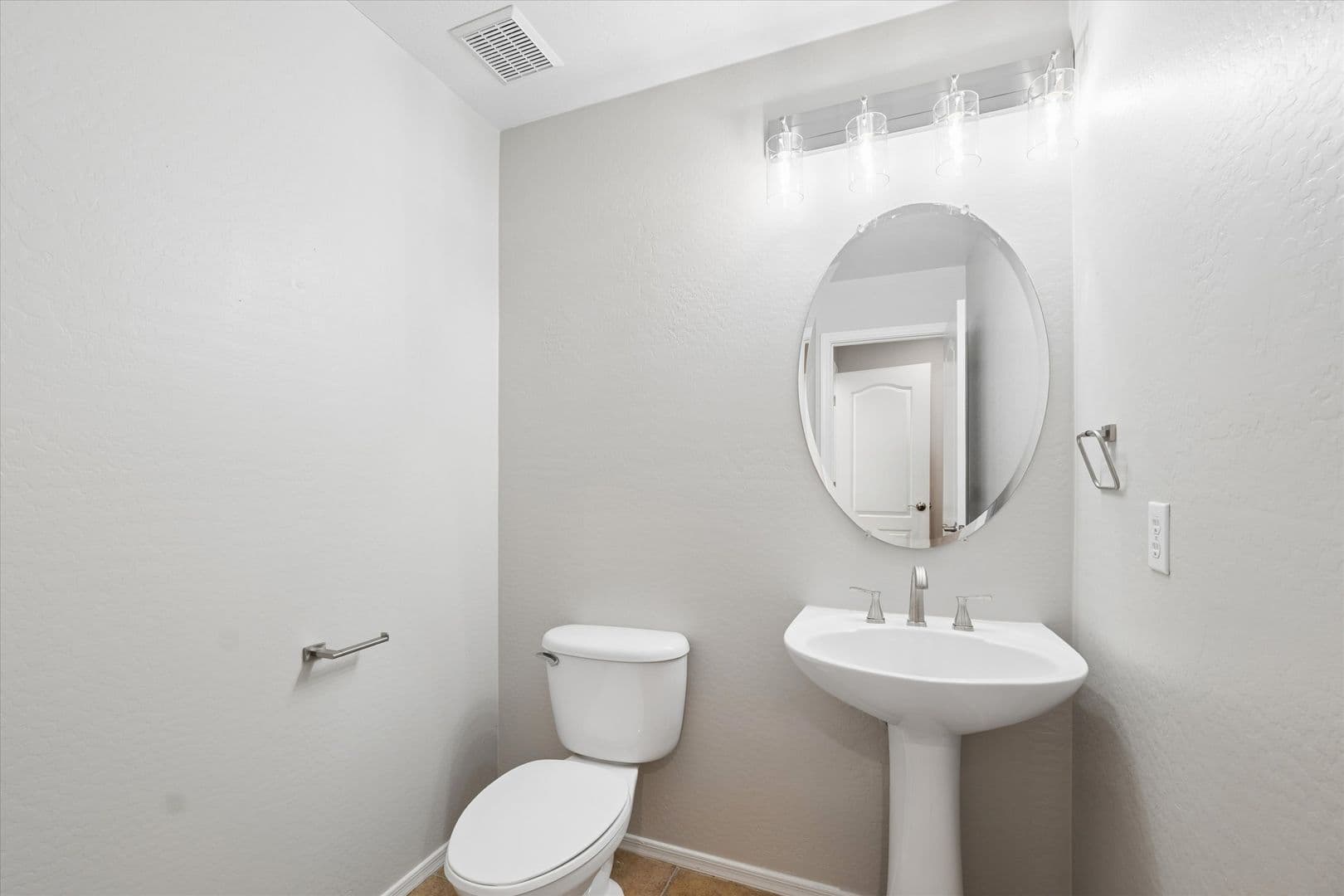 Cave Creek House: 4724 E Preserve Way