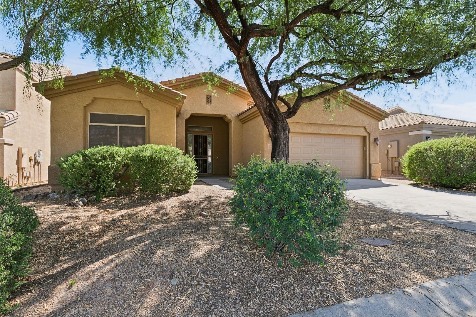 Cave Creek House: 33849 N 43rd Street