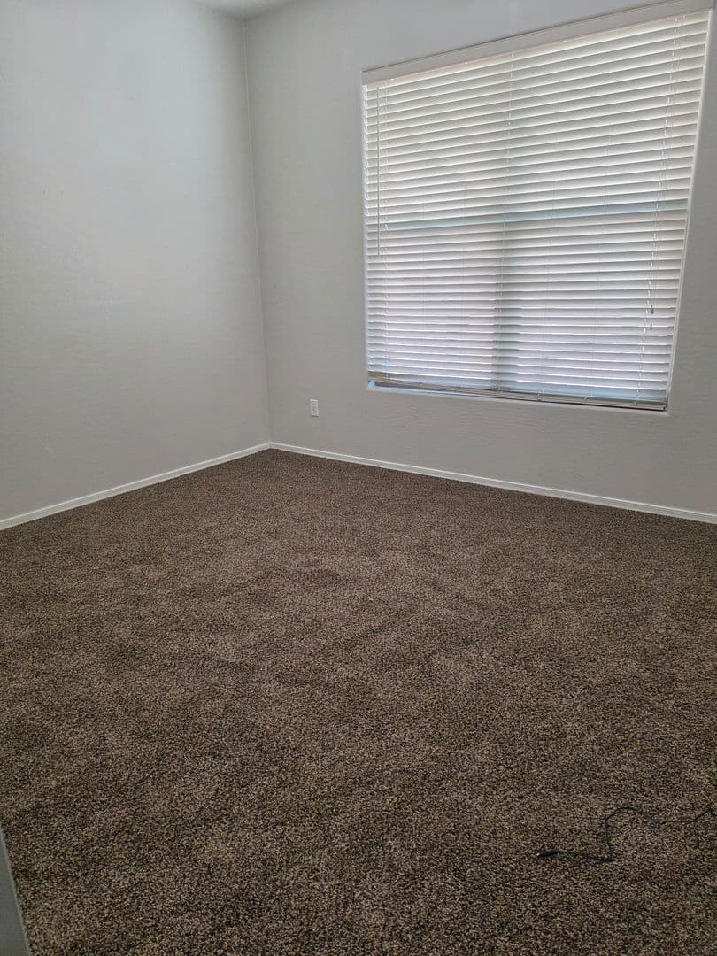 Laveen House: 4323 W T Ryan Lane