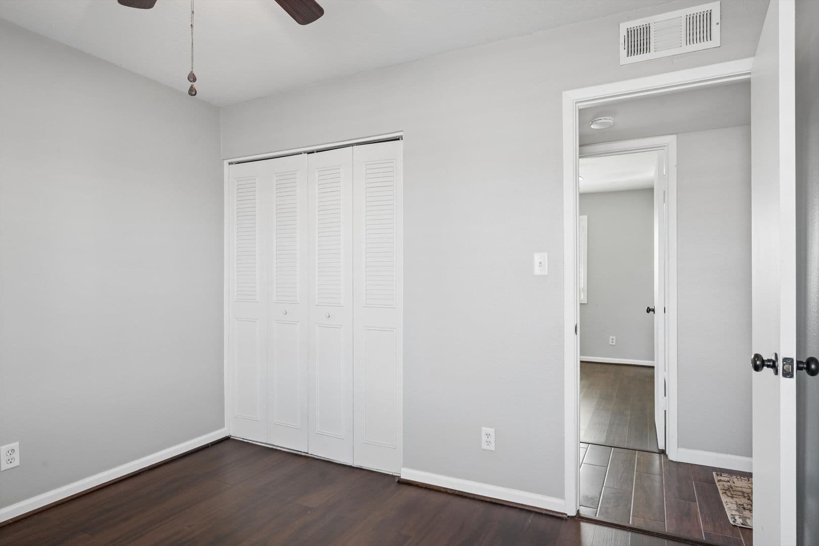 Phoenix House: 2327 W Sunnyside Avenue