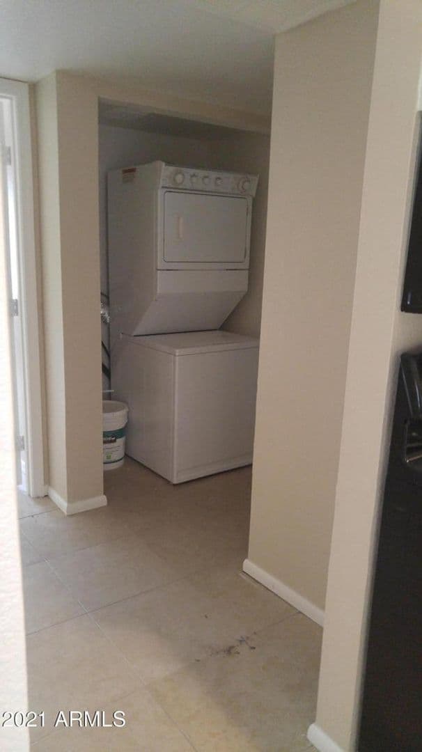 Phoenix Apartment: 2808 E Le Marche Ave