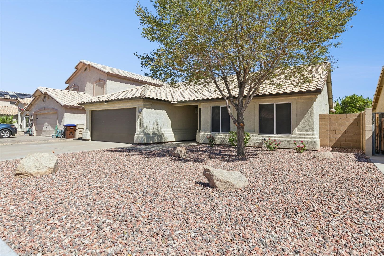 Peoria House: 17857 N 85th lane