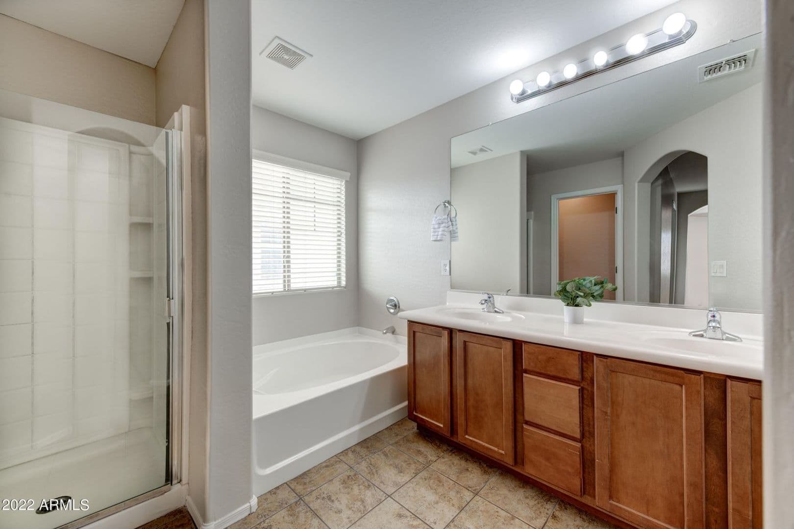 Surprise House: 14095 W Country Gables Drive