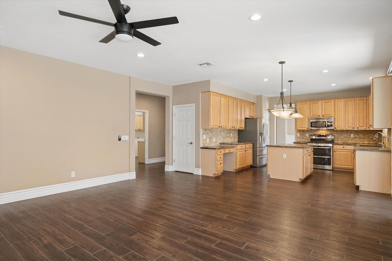 Cave Creek House: 4151 E Andrea Drive