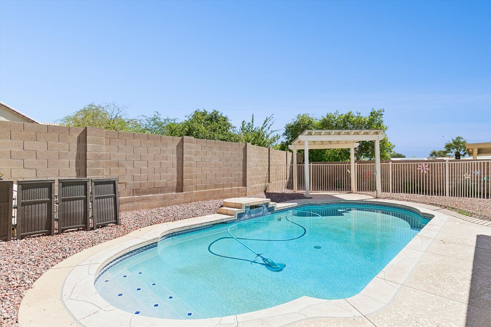 Peoria House: 17857 N 85th lane