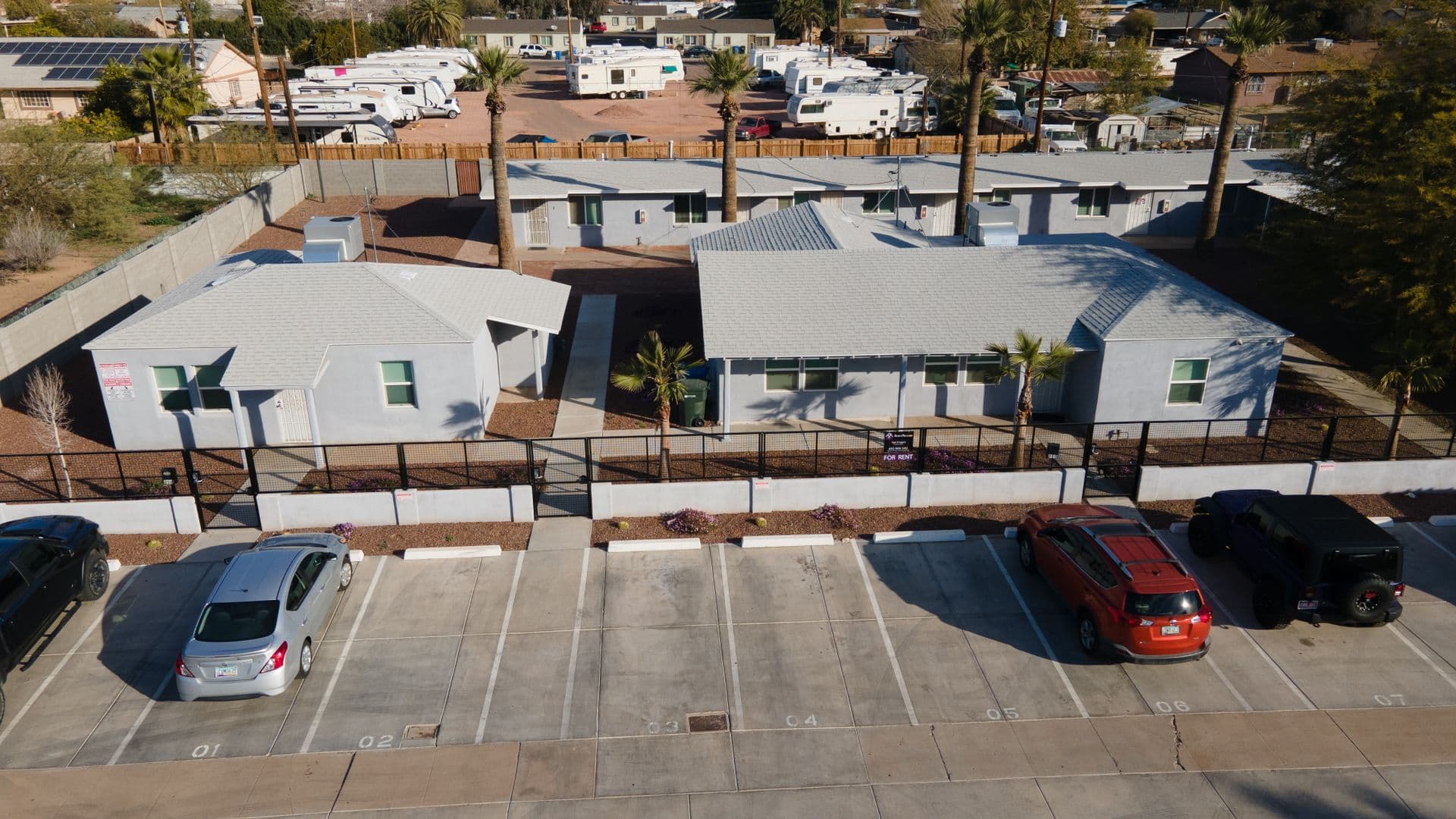 Phoenix Apartment: 206-216 E Jones Avenue