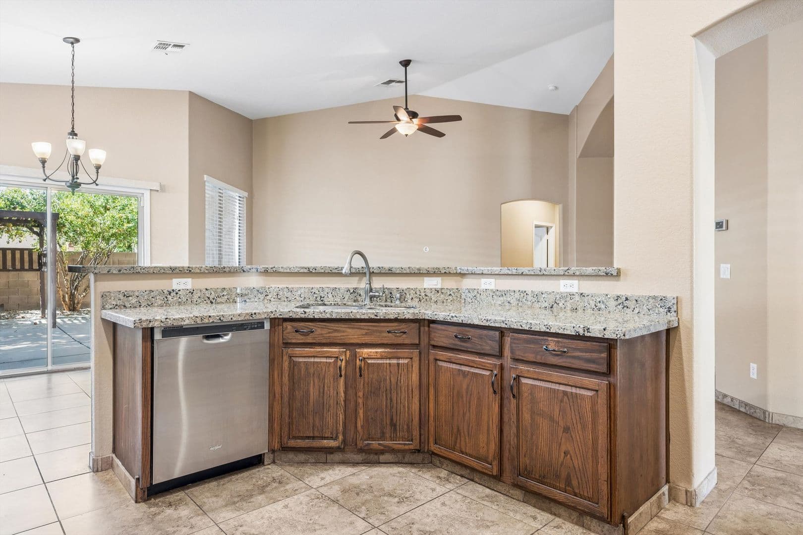 Peoria House: 9161 W Salter Drive