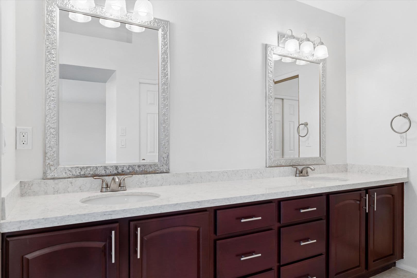 Scottsdale House: 9596 E Windrose Drive