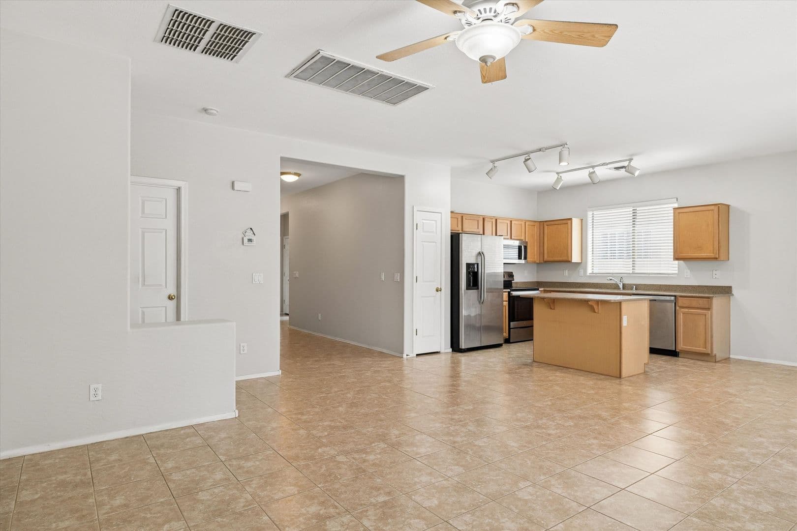 Laveen House: 4323 W T Ryan Lane