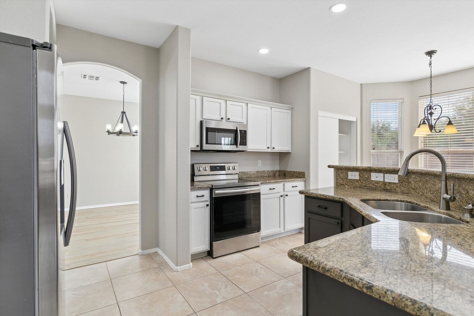 Cave Creek House: 26803 N 43rd Street
