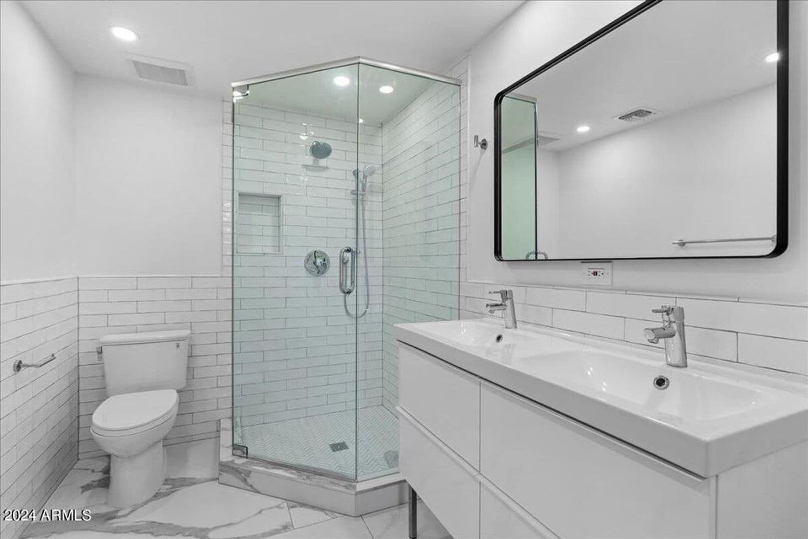 Phoenix House: 825 N 3rd Avenue