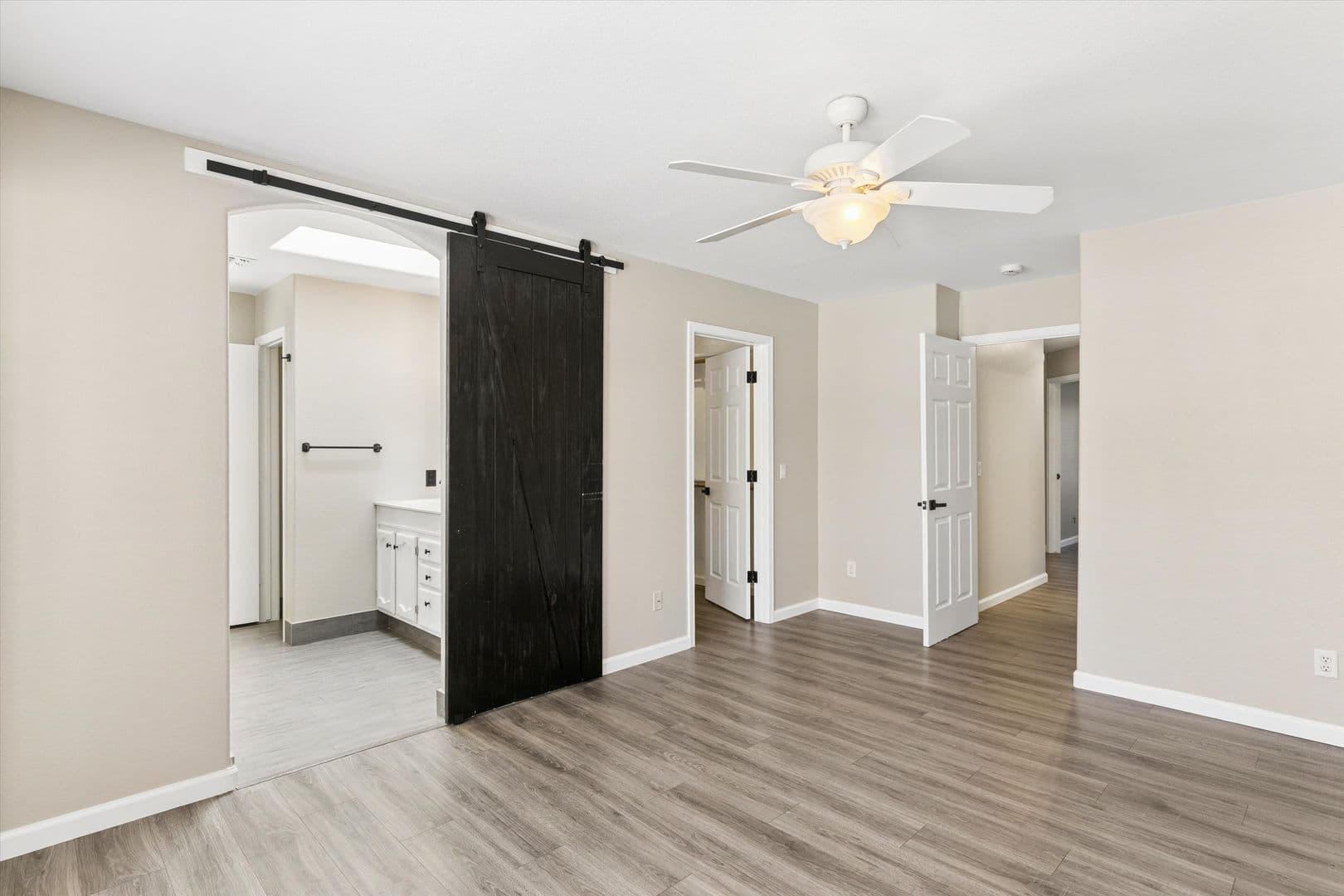 Peoria House: 17857 N 85th lane