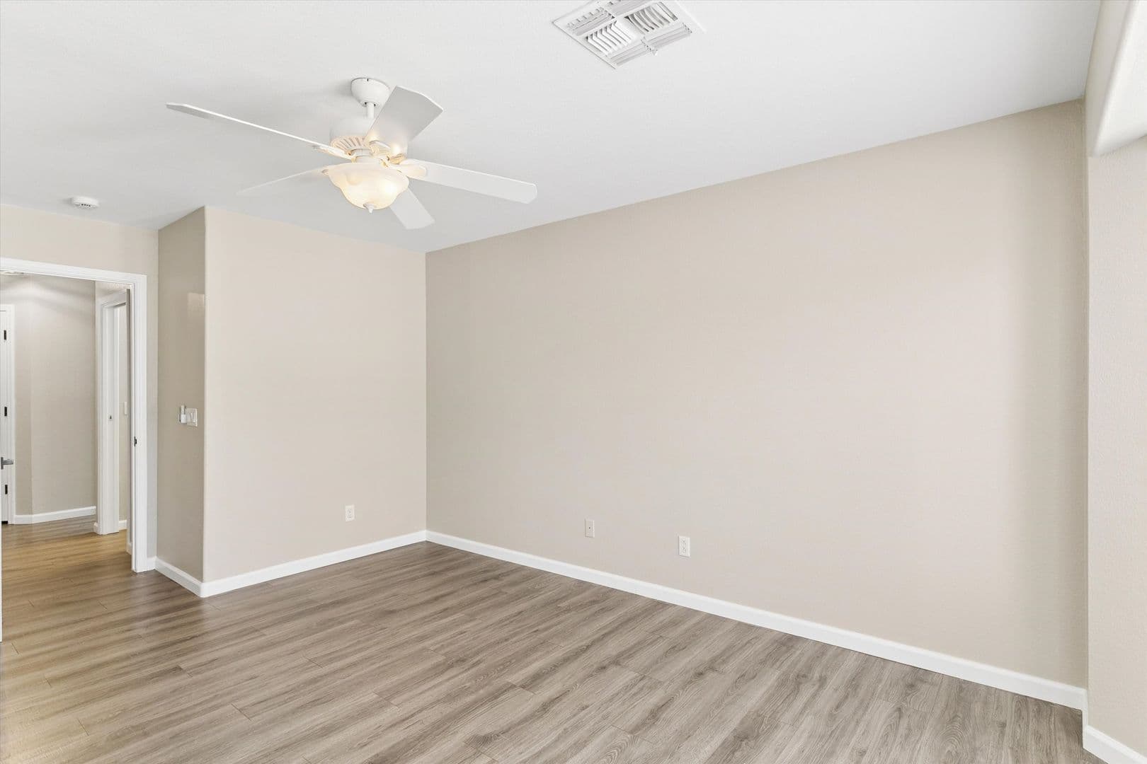 Peoria House: 17857 N 85th lane
