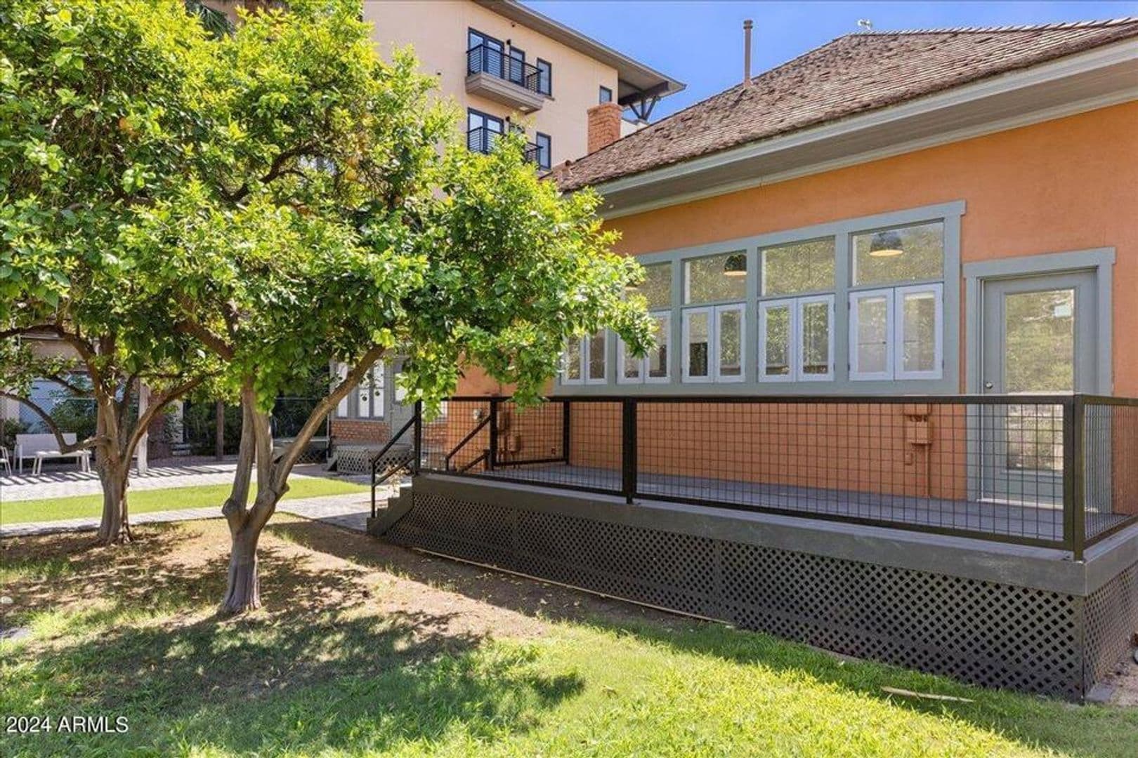 Phoenix House: 825 N 3rd Avenue