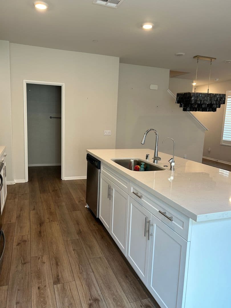Temecula House: 40596 Birchfield Drive