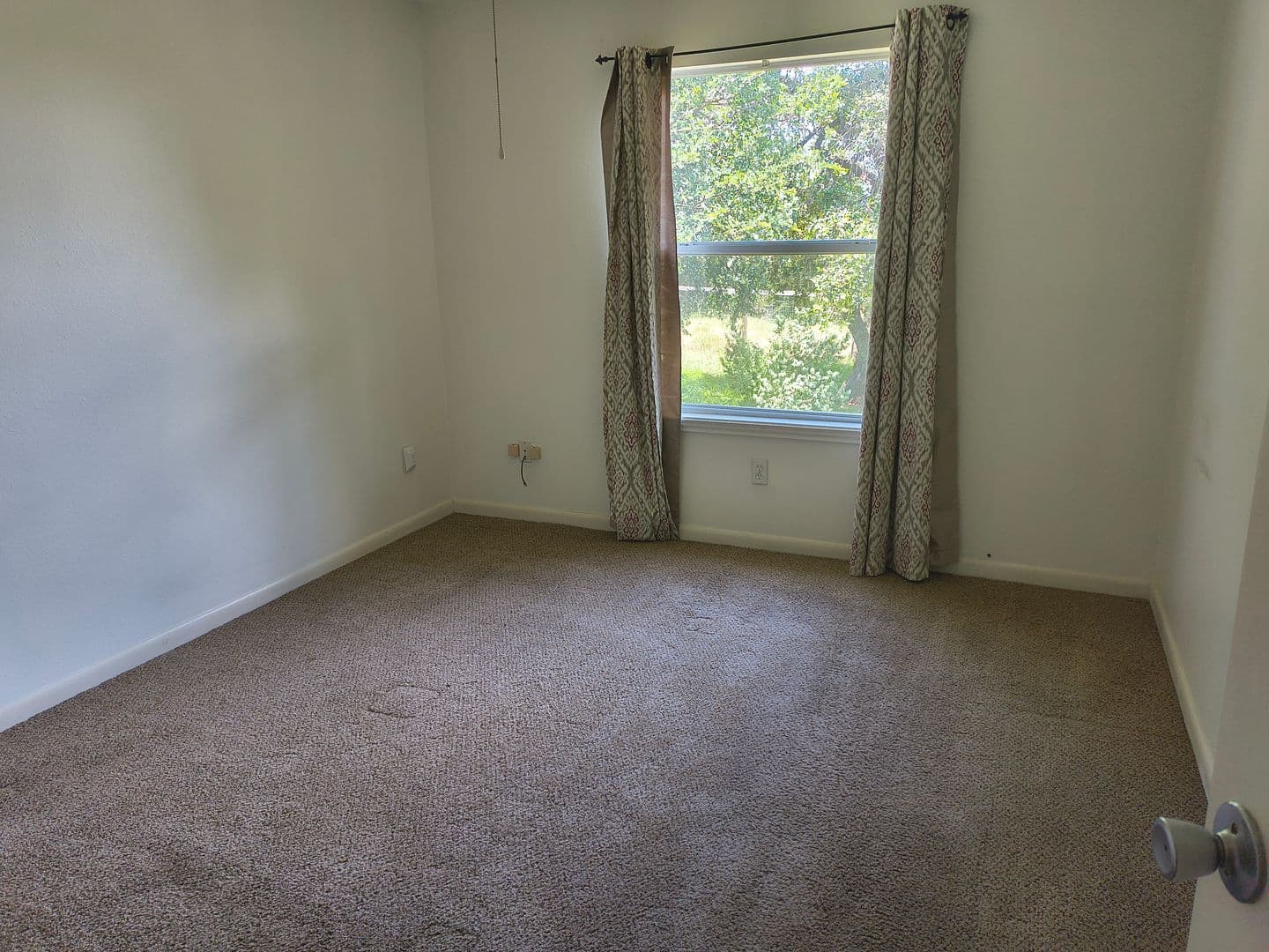 Wimberly Apartment: 52 Deer Ridge Road