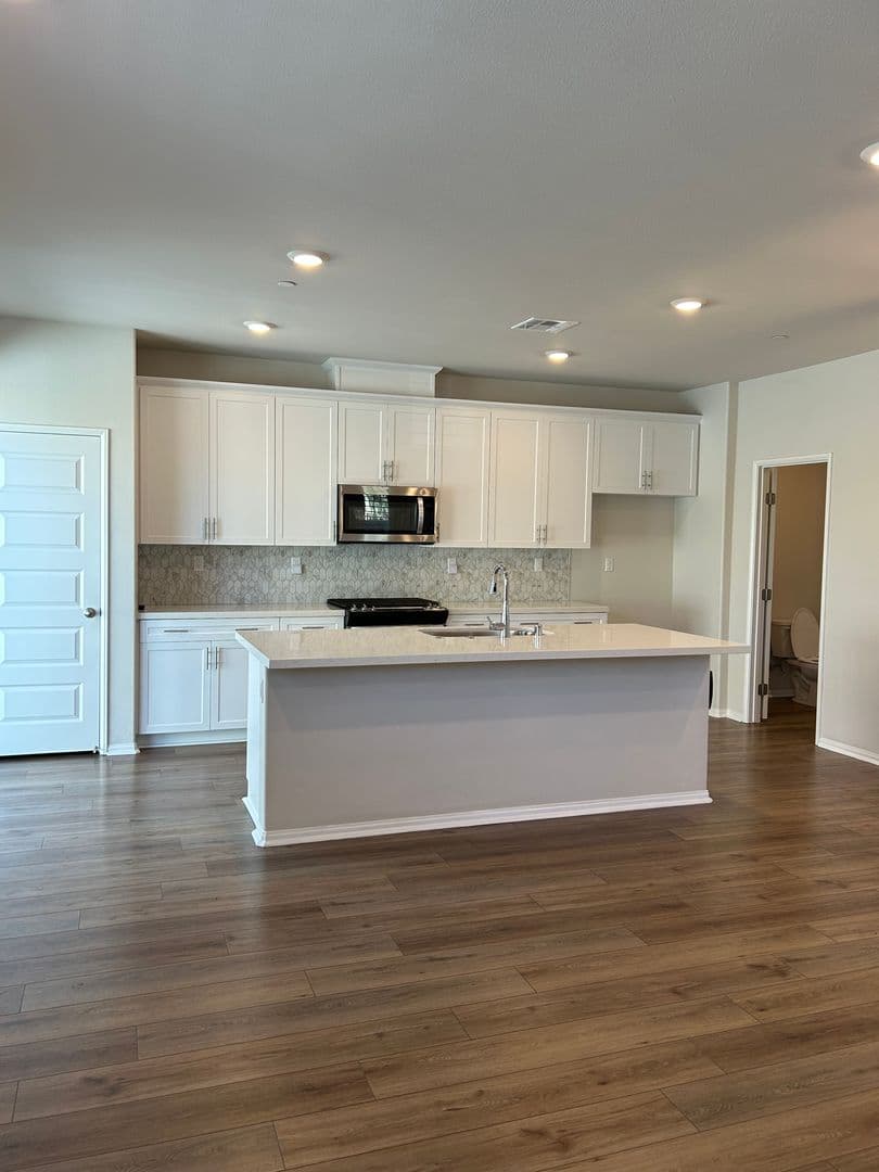 Temecula House: 40596 Birchfield Drive