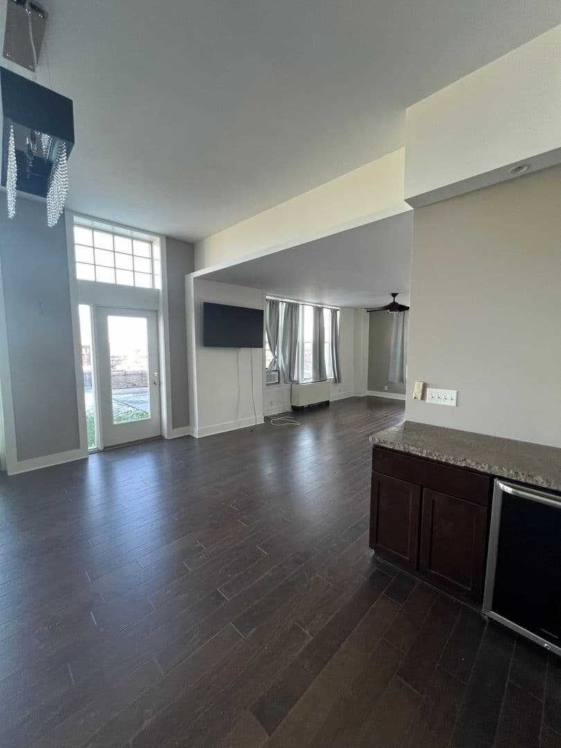 Rochester Apartment: 111 East Ave