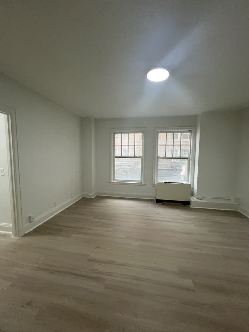 Rochester Apartment: 111 East Ave