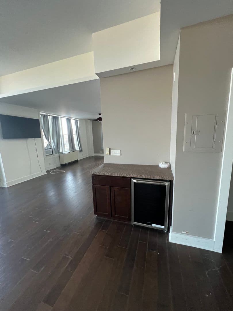 Rochester Apartment: 111 East Ave