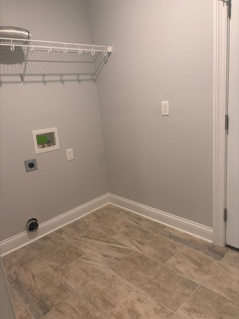 Bardstown Apartment: Lala Lane