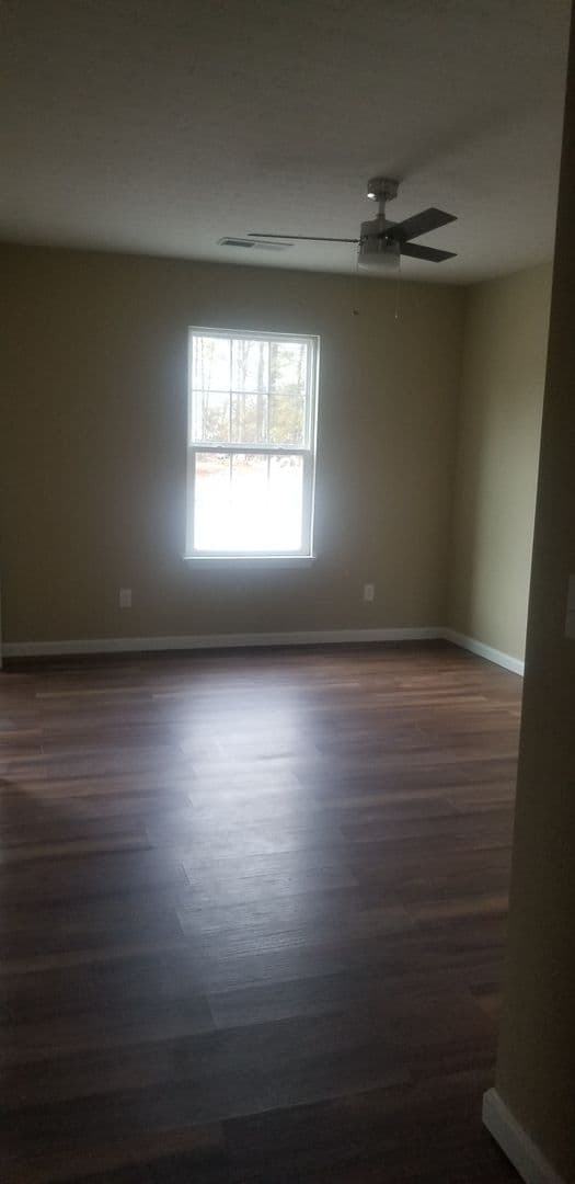 Shepherdsville Apartment: 309 W. Shannon Lane