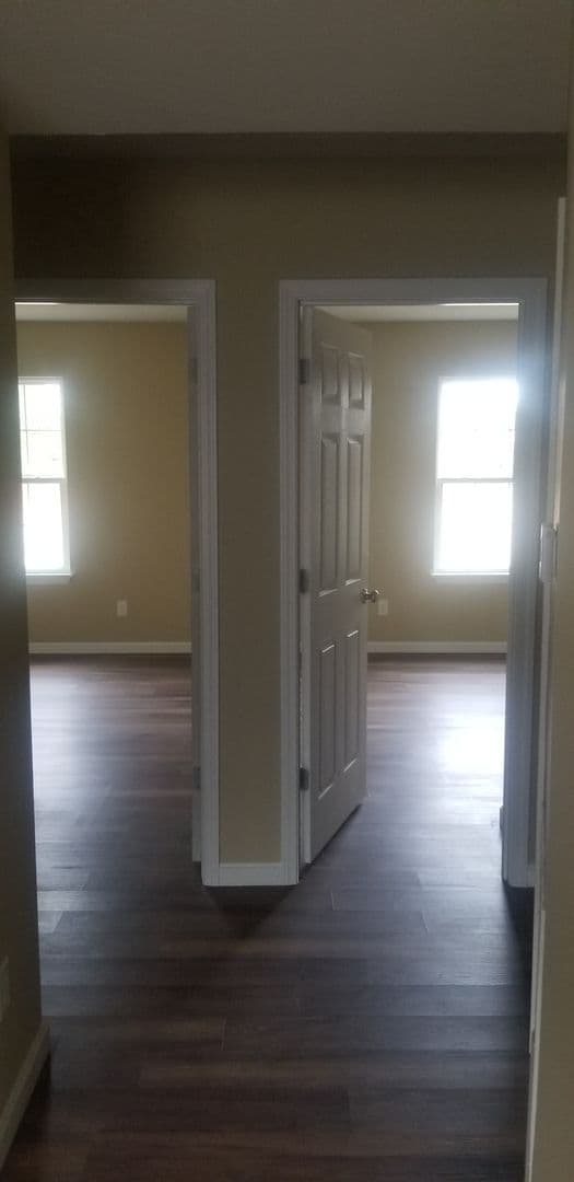Bardstown Apartment: Pineview Drive