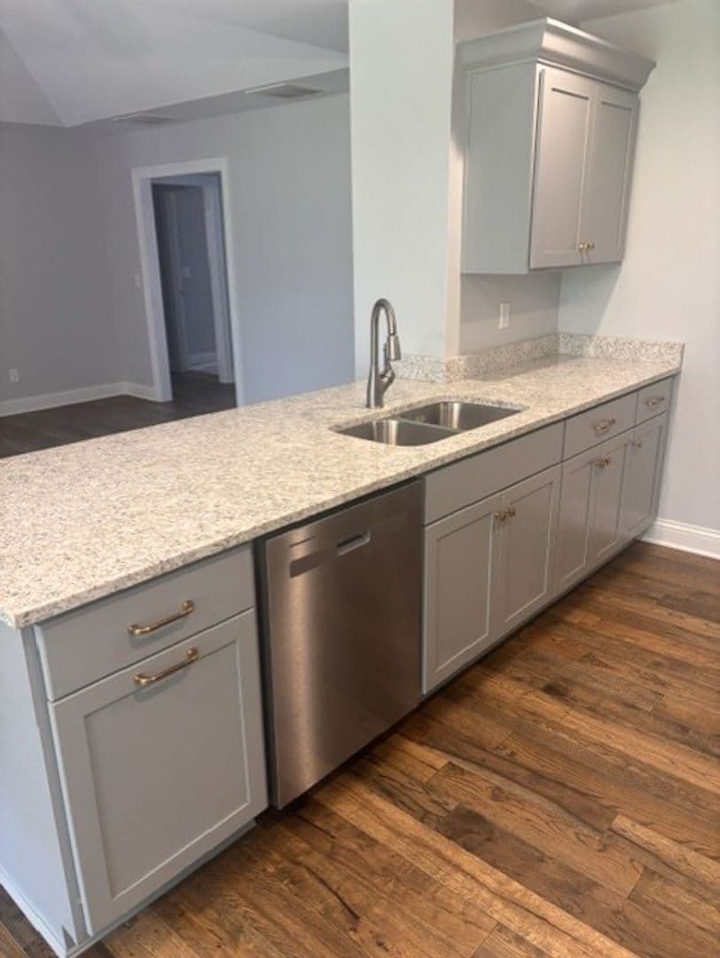 Bardstown Apartment: Lala Lane