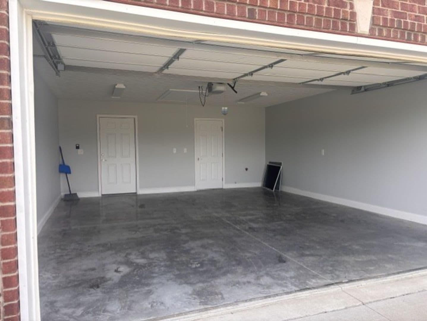 Bardstown Apartment: Lala Lane