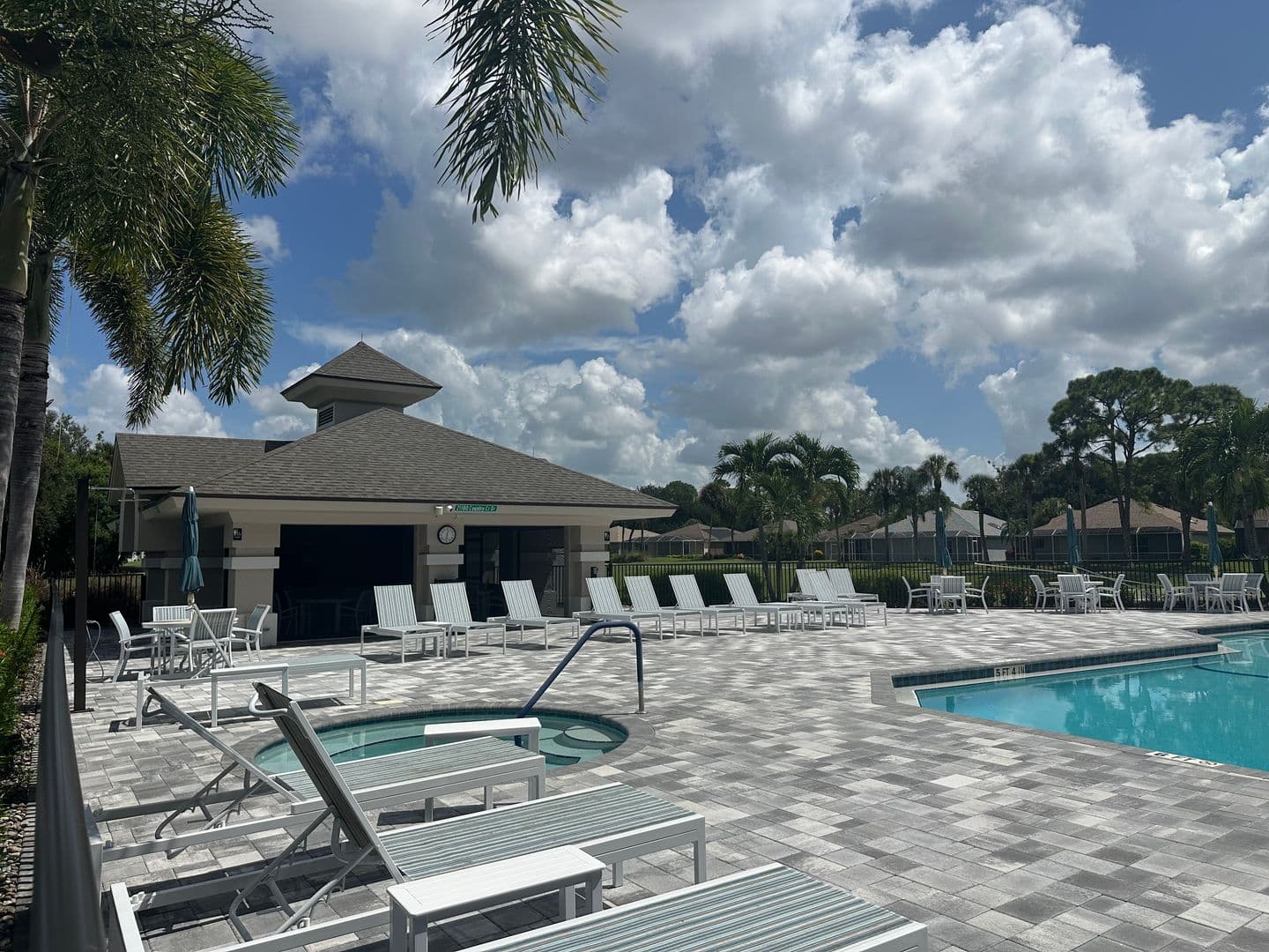 Estero House: 21194 Old Oak Pl