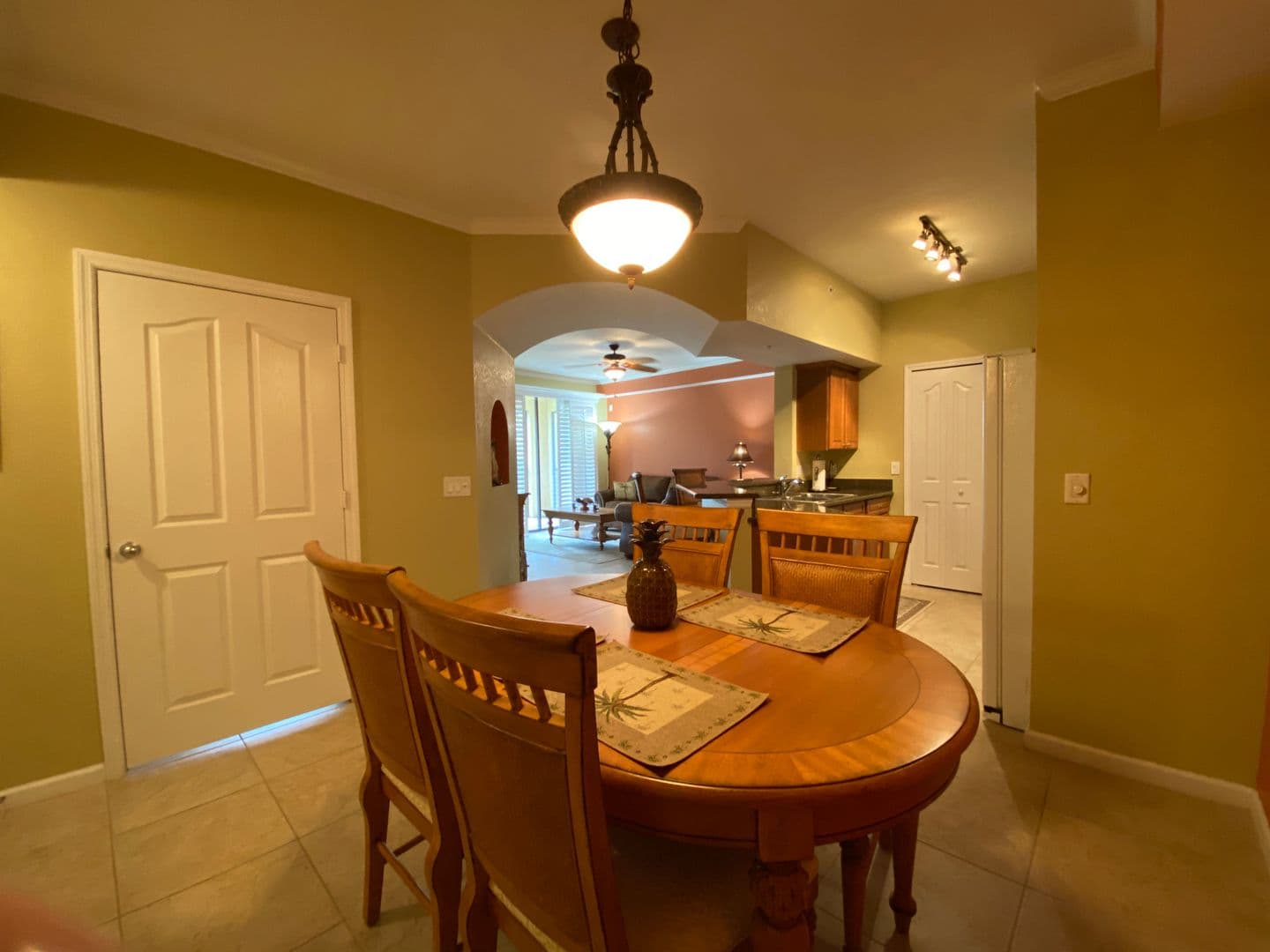 Naples Condo: 12940 Positano Cir #204