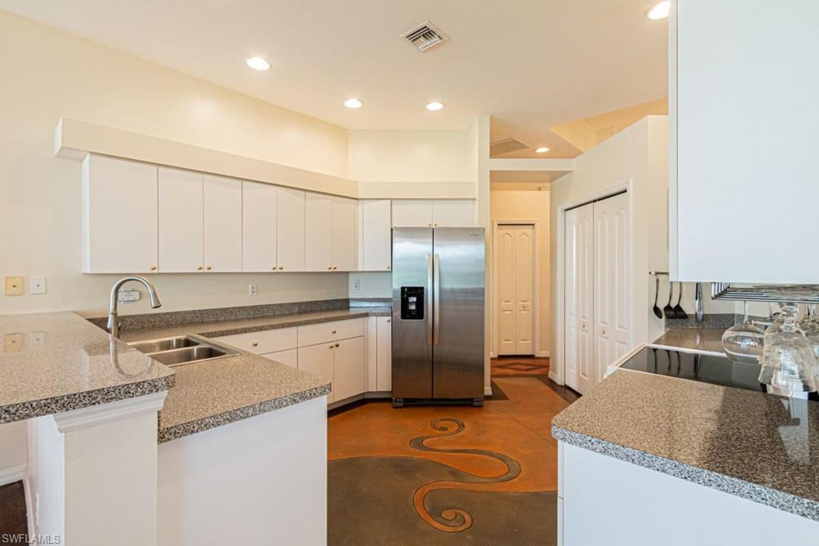 Naples Townhome: 2252 Heritage Greens Dr.