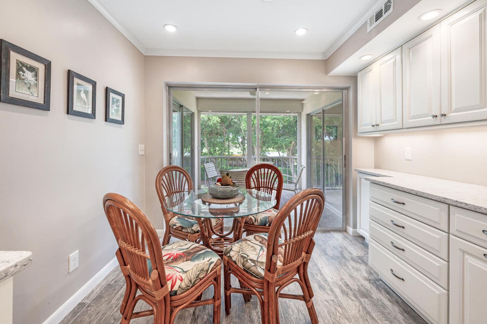 Naples Condo: 241 Palm River Blvd