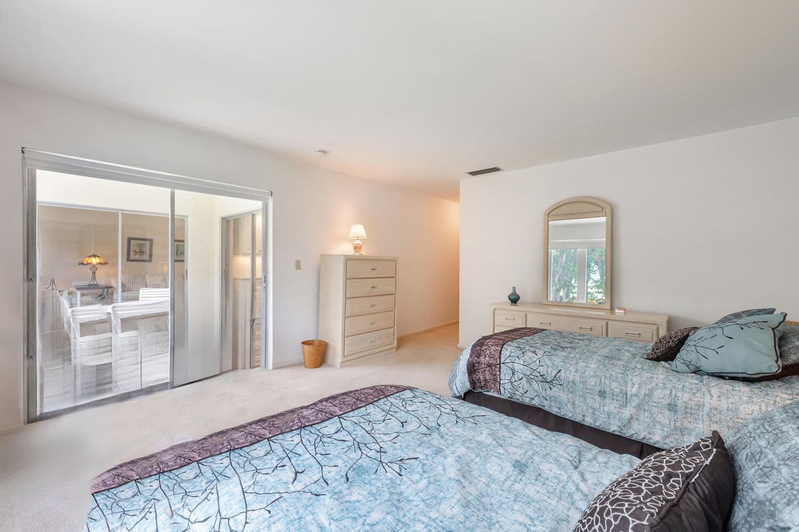 Naples Condo: 241 Palm River Blvd