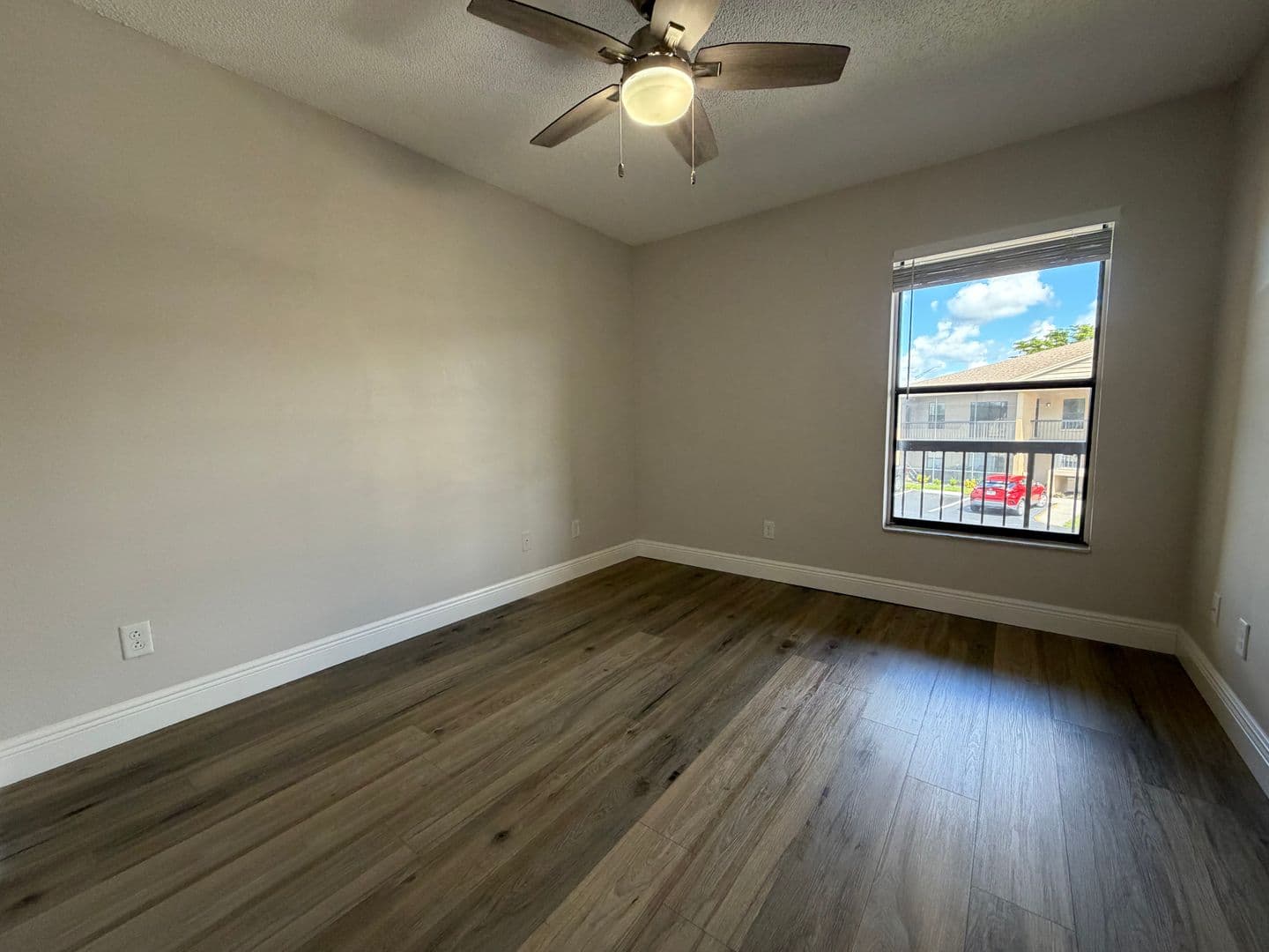 Fort Myers Condo: 5325 Summerlin Rd.