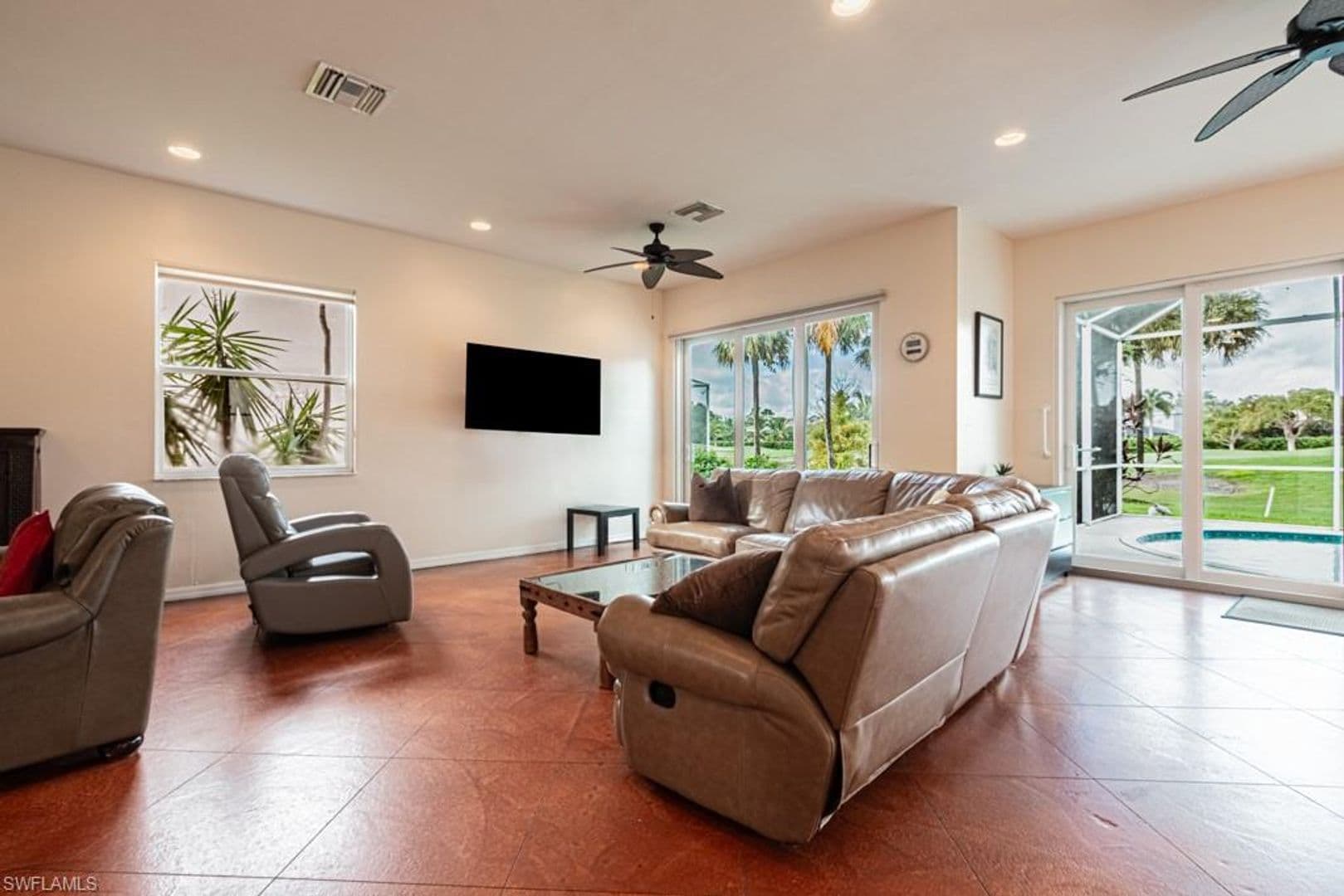 Naples Townhome: 2252 Heritage Greens Dr.