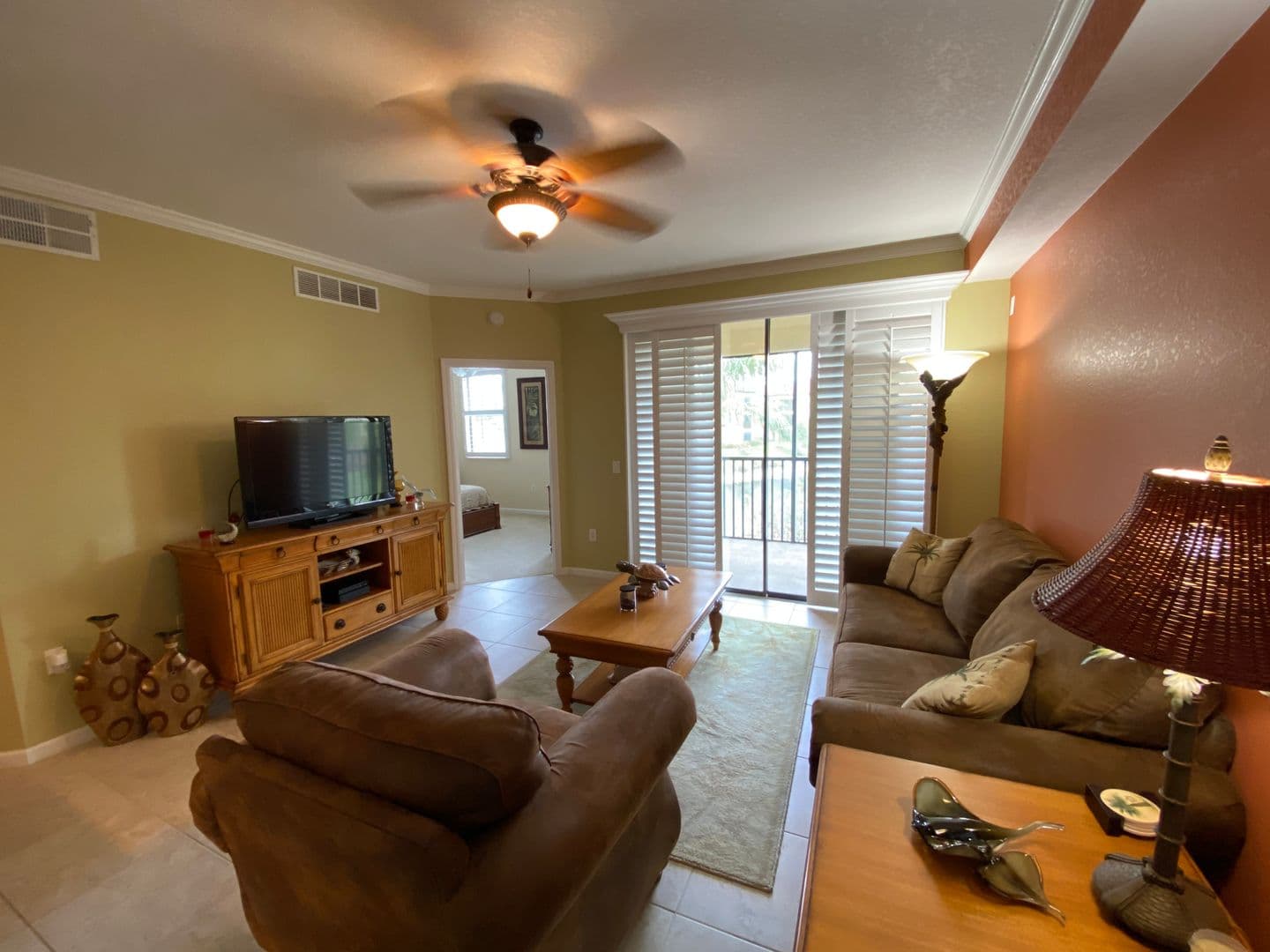Naples Condo: 12940 Positano Cir #204