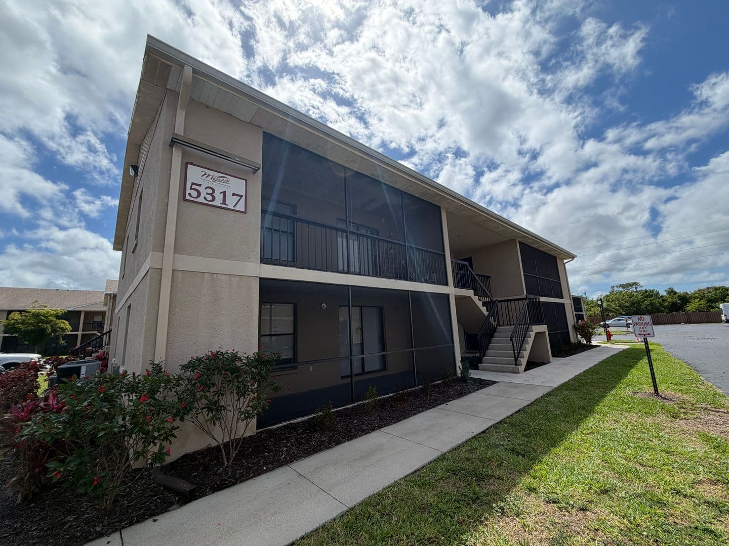 Fort Myers Condo: 5317 Summerlin Rd.