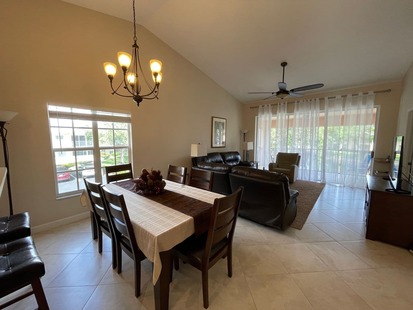 Naples Condo: 440 Wiggins Lake Ct. #201
