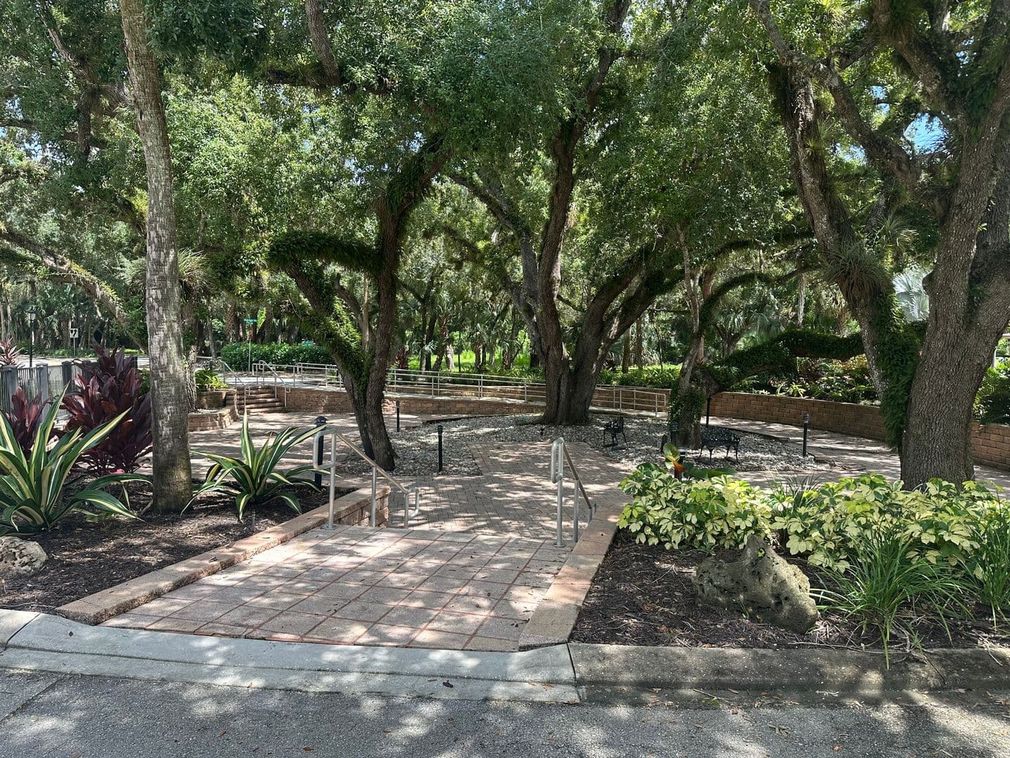 Estero House: 21194 Old Oak Pl